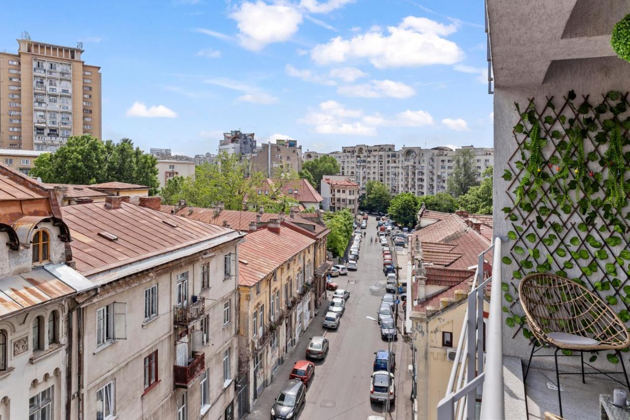 Cozy Special City Center - Old Town Apartment With Terrace Bukarest Exteriör bild